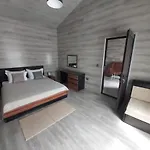 Guest Flirt מלון גולדן סנדס
